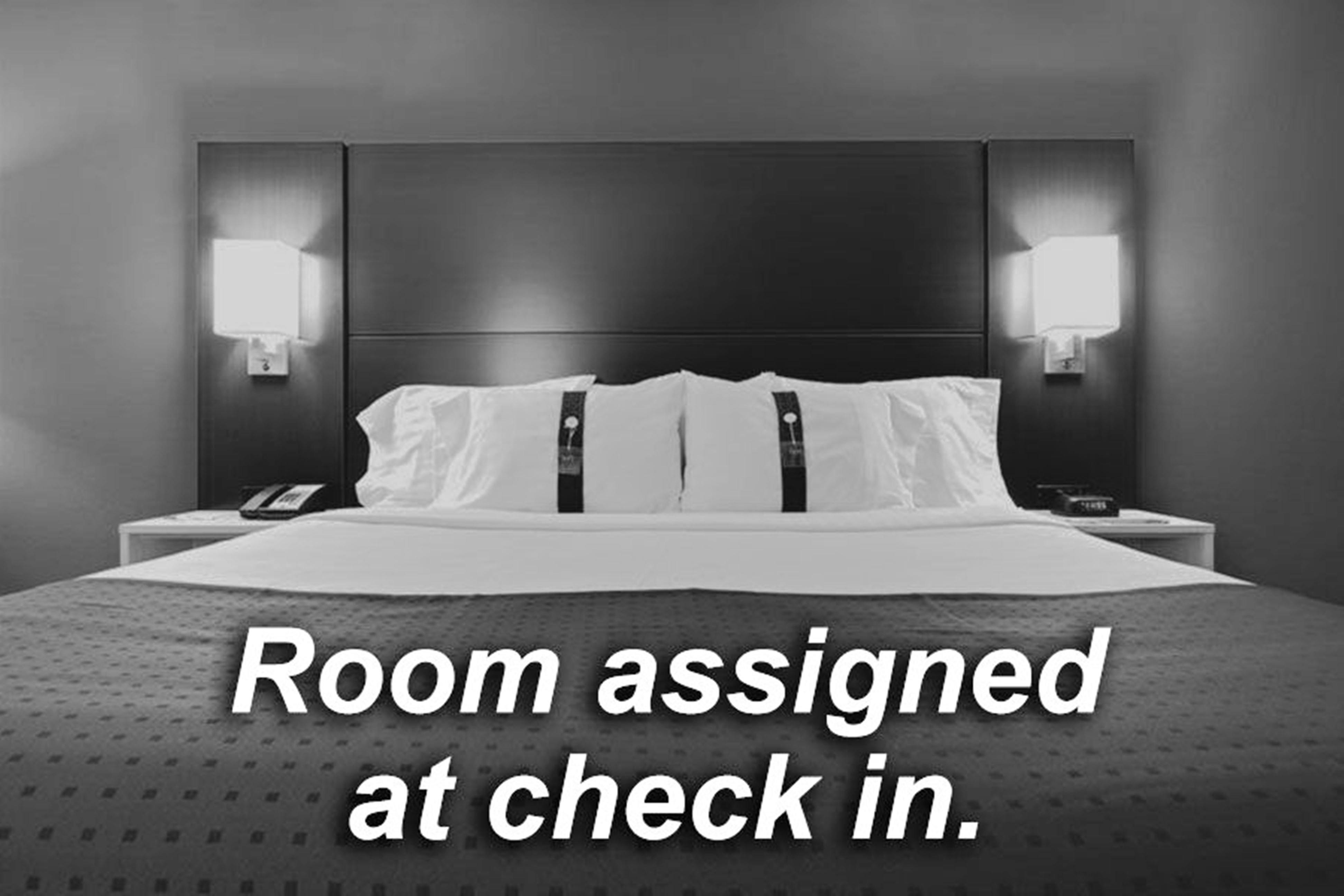 Holiday Inn Express Hotel & Suites Barrie By Ihg Bagian luar foto