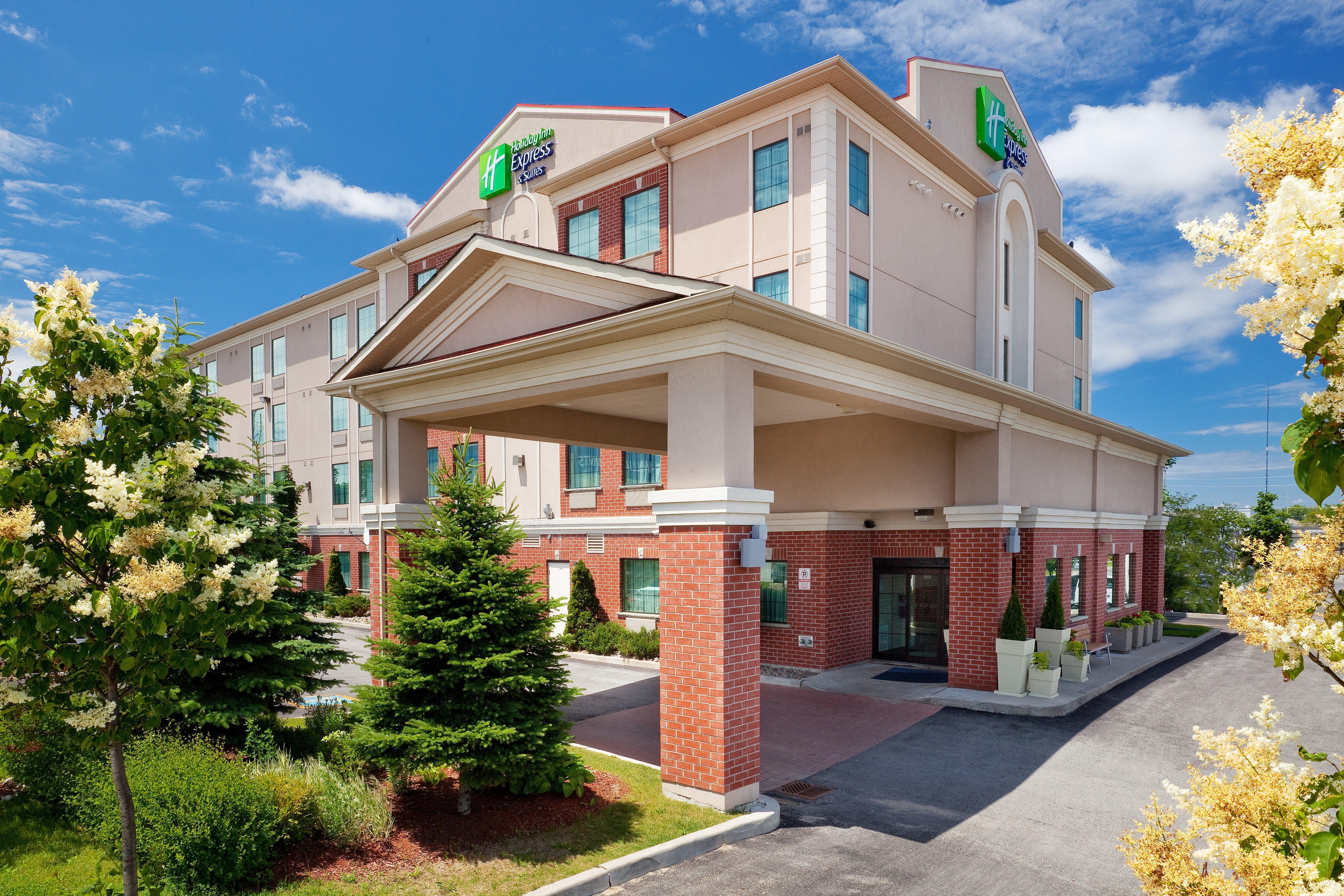 Holiday Inn Express Hotel & Suites Barrie By Ihg Bagian luar foto