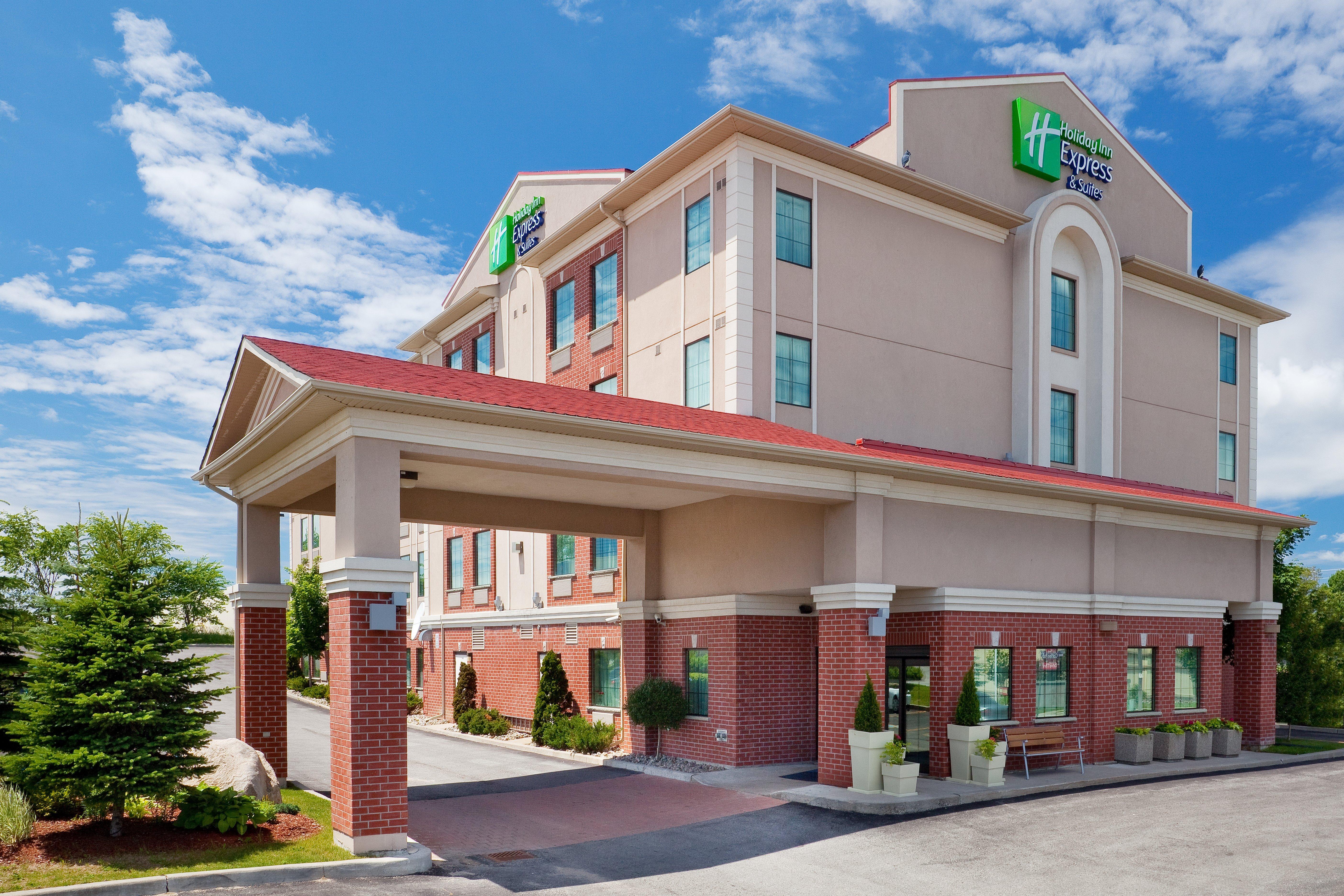 Holiday Inn Express Hotel & Suites Barrie By Ihg Bagian luar foto