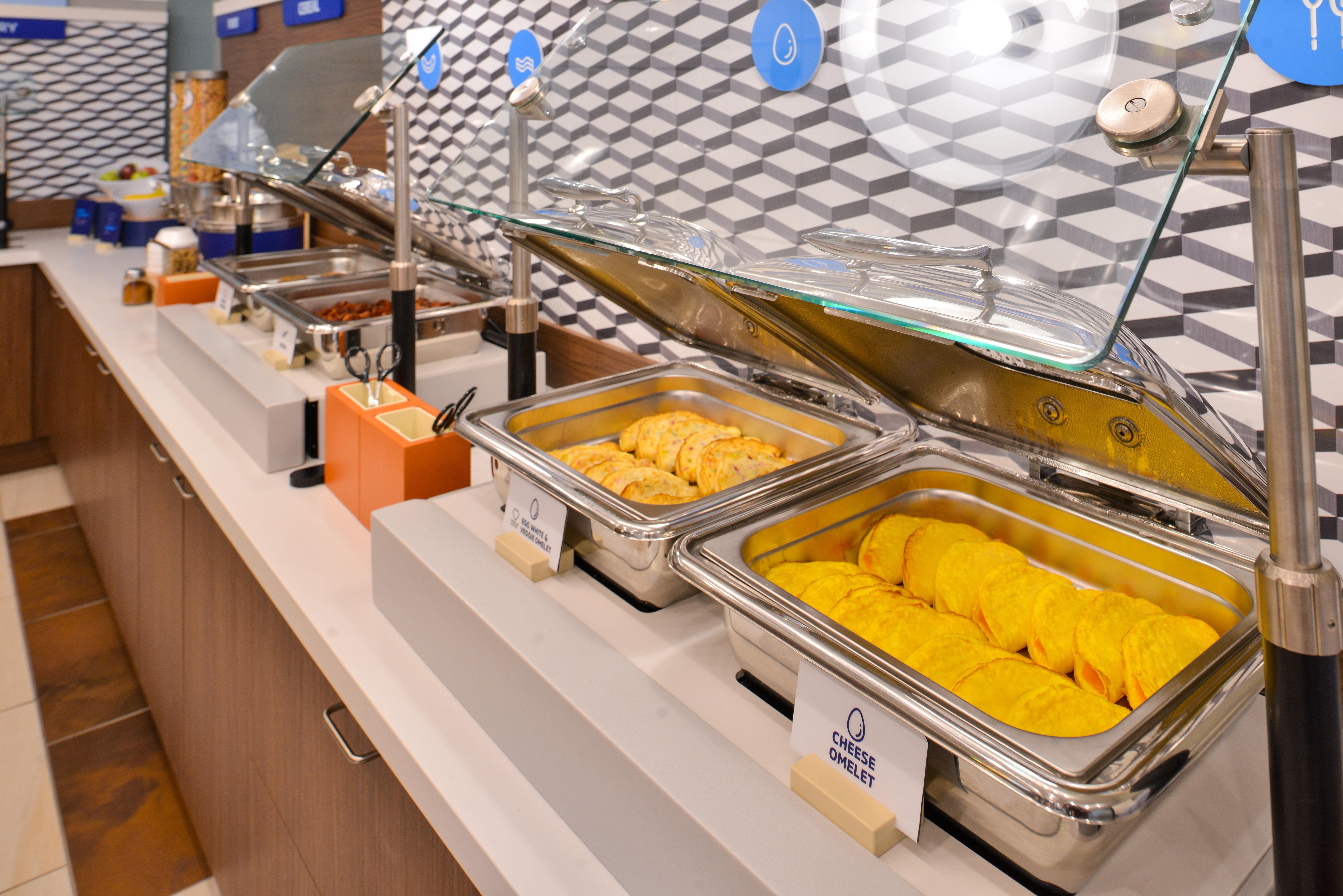 Holiday Inn Express Hotel & Suites Barrie By Ihg Bagian luar foto