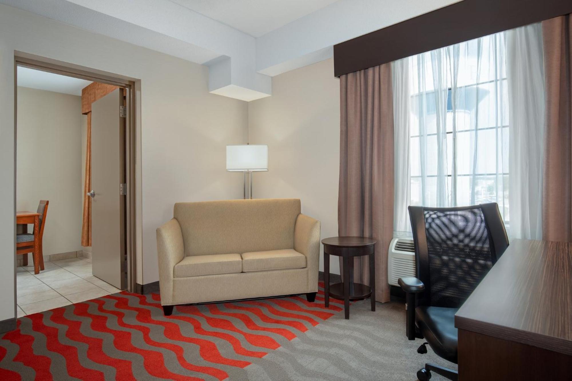 Holiday Inn Express Hotel & Suites Barrie By Ihg Bagian luar foto